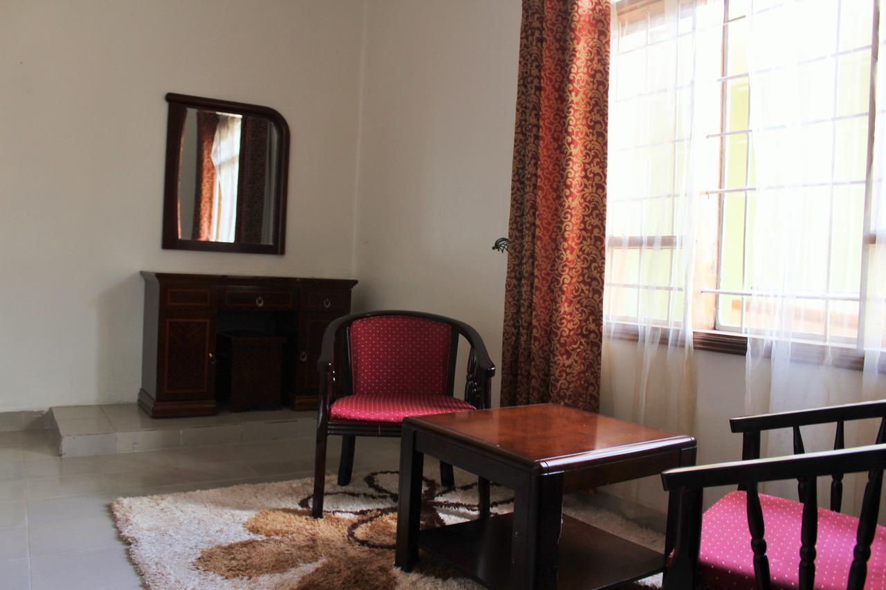 Cepha'S Inn Kabale ภายนอก รูปภาพ