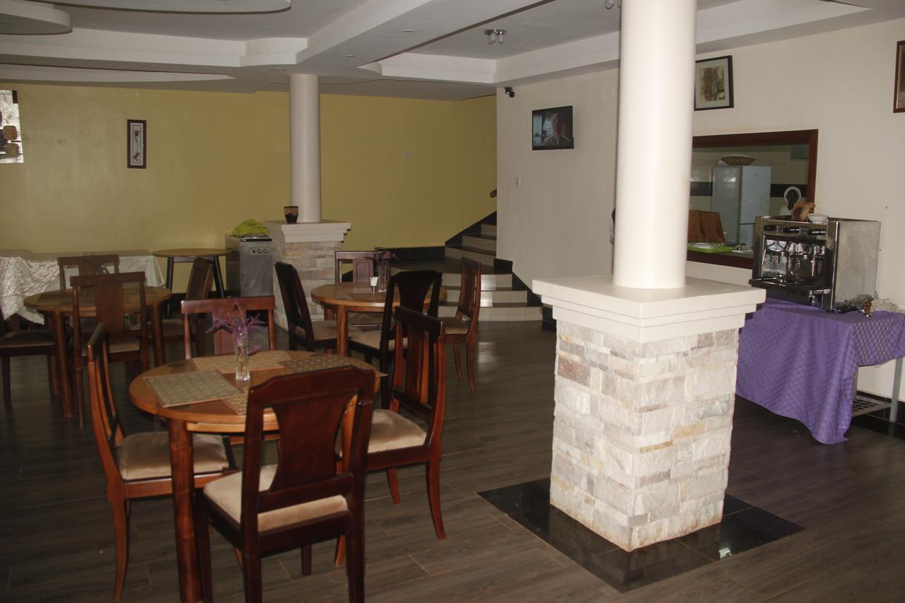 Cepha'S Inn Kabale ภายนอก รูปภาพ