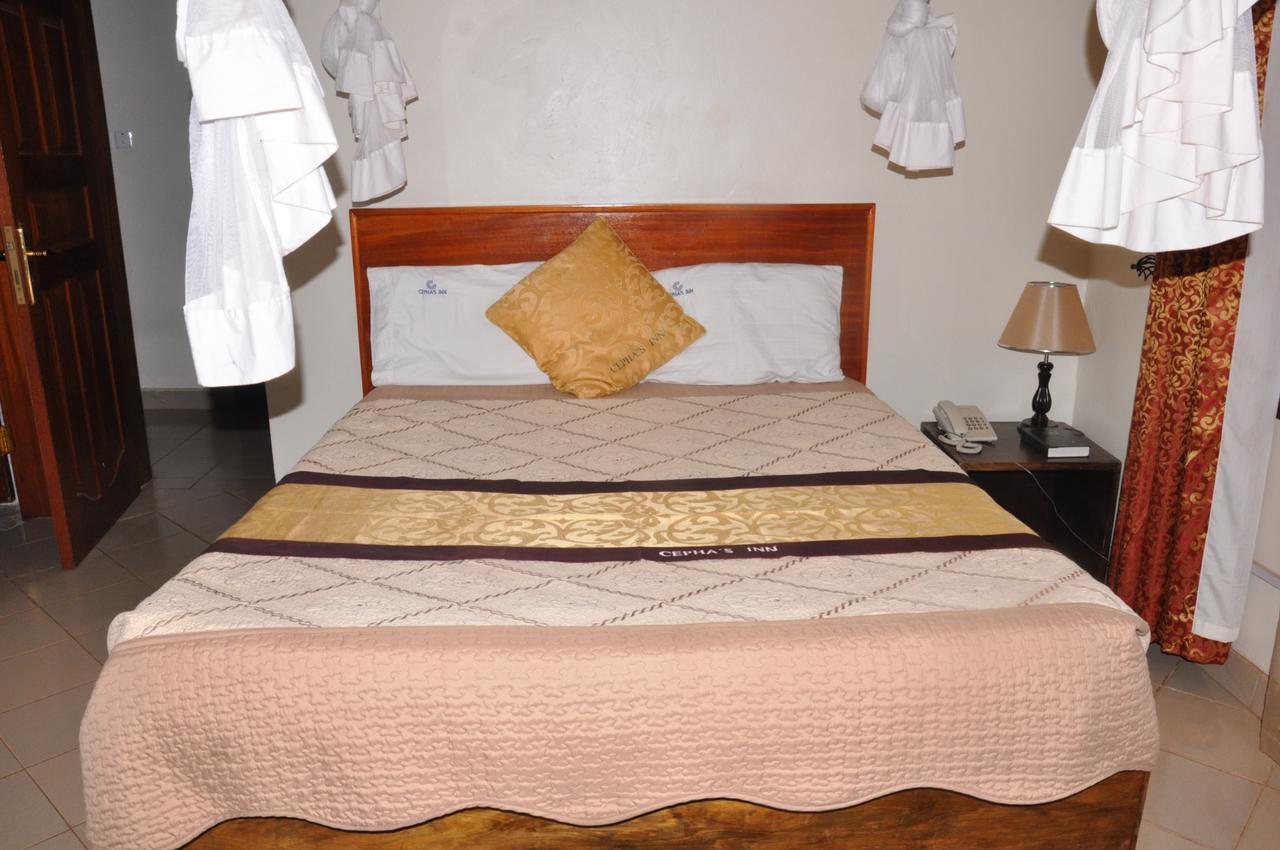 Cepha'S Inn Kabale ภายนอก รูปภาพ