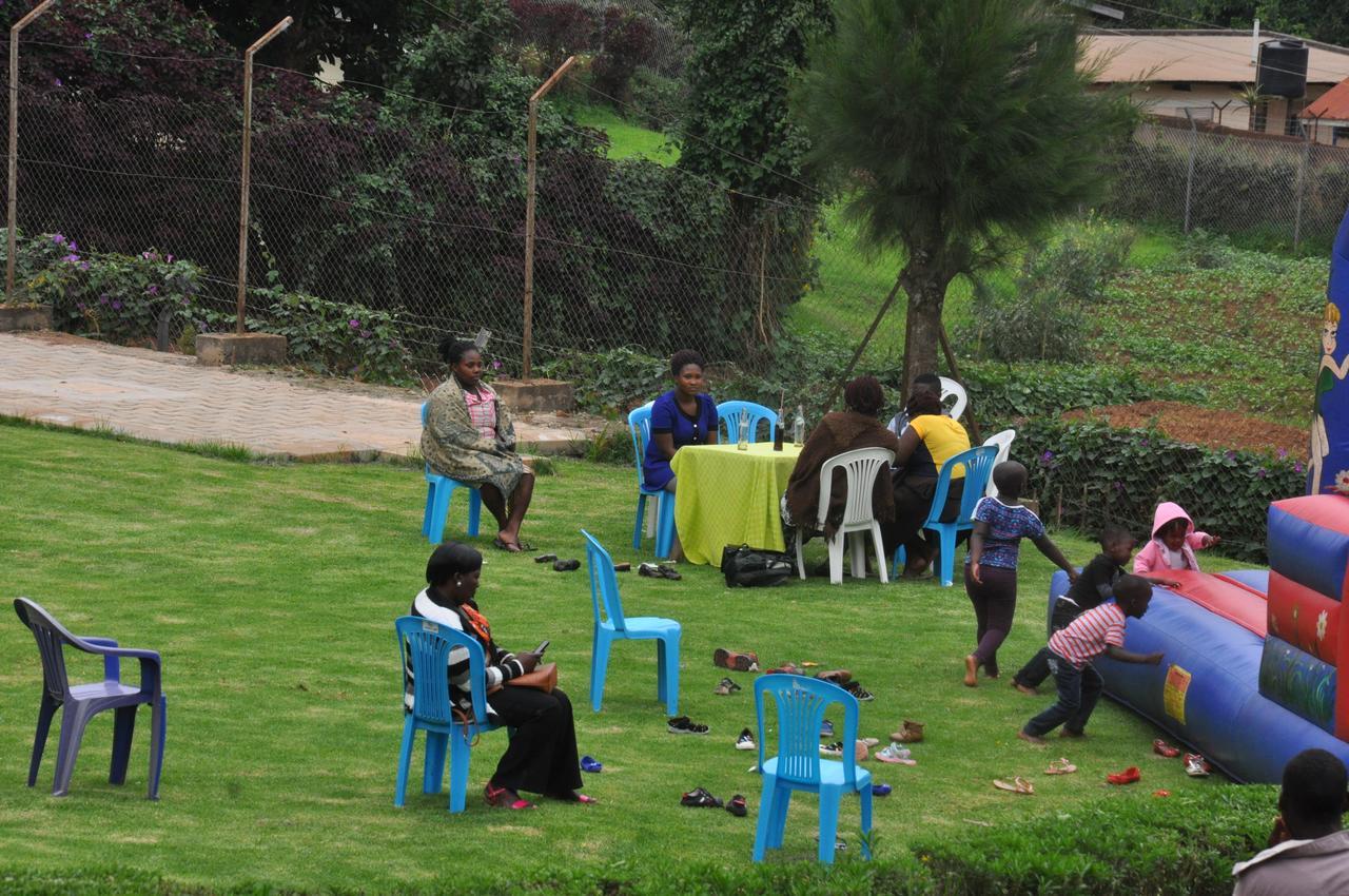 Cepha'S Inn Kabale ภายนอก รูปภาพ